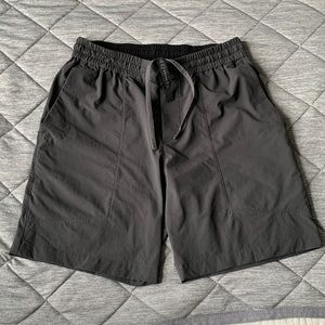 Lululemon bowline short 8”